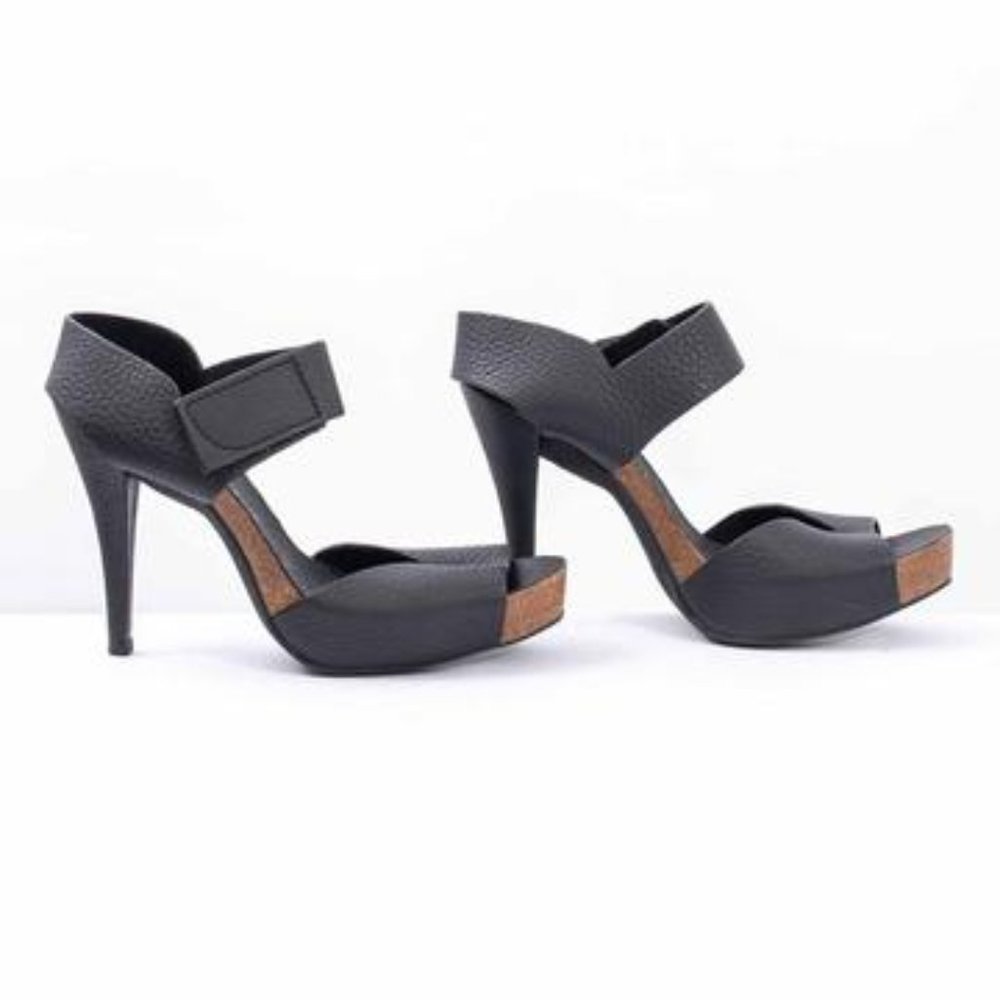 Pedro Garcia Peony Platform High Heel